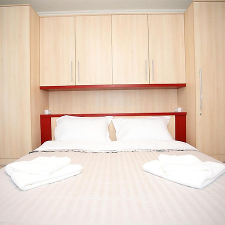 Feel Like Home Chişinǎu Buitenkant foto